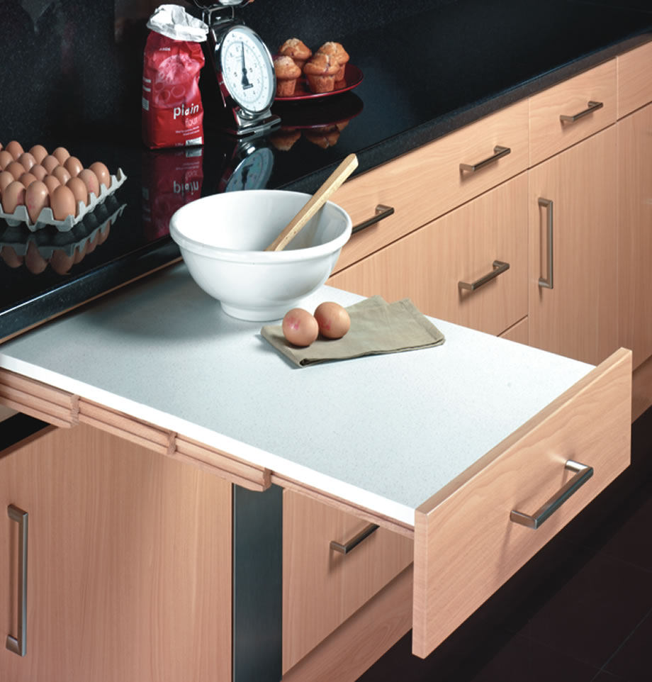Pull-out Table